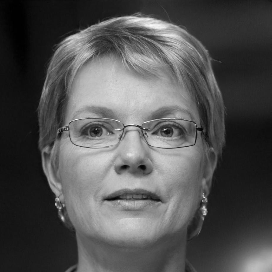 Sienna Torvik, Forecasting Methods Lead